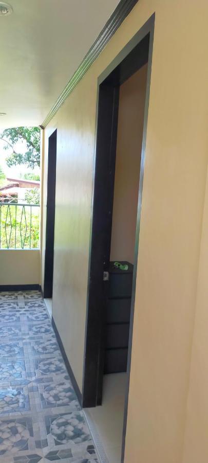 Havenly Guesthouse And Body Massage Spa Moalboal Bagian luar foto